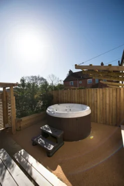 Jacuzzi® J210™ - 4 Person Hot Tub -Blue Wave Supplies A2Zoom Flamingo Land 058 TIF 17548863604 666x1000 c8970518 8c63 4790 81c3 d6888f101c06