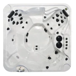 Arctic Spas® Yukon Insulated Hot Tub Cover