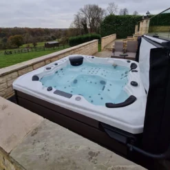 Outdoor Infinity - 6 Person Hot Tub With 1 Lounger -Blue Wave Supplies InfinityHotTub 12