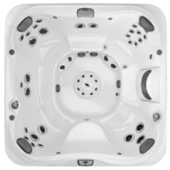 Jacuzzi® J385IP™ - 7 Person Hot Tub