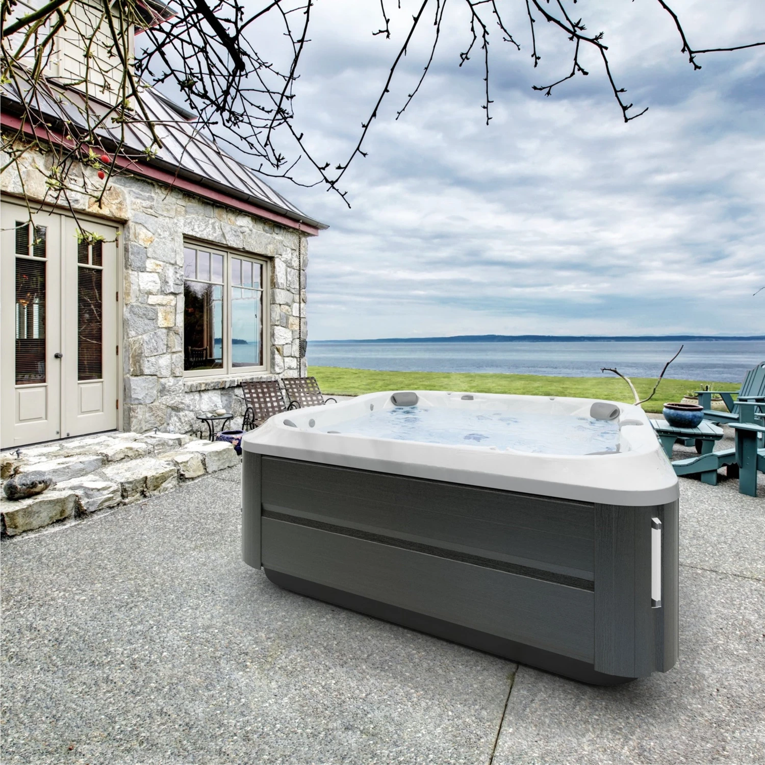 Jacuzzi® J385IP™ - 7 Person Hot Tub 10 Jacuzzi® J385IP™ - 7 Person Hot Tub - Image 10