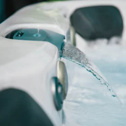 Jacuzzi® J335IP™ - 6 Person Hot Tub With 1 Lounger -Blue Wave Supplies Jacuzzi J335IP 5 6PersonHotTub square 1 scaled