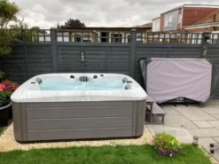 Outdoor Tahiti - 3 Person Hot Tub With 1 Lounger -Blue Wave Supplies OutdoorTahiti 2