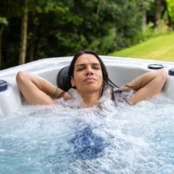 Outdoor Tokyo - 6 Person Hot Tub With 1 Lounger -Blue Wave Supplies OutdoorTokyoHotTubSquare 31 scaled