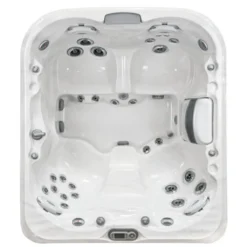 Jacuzzi® J425™ ProLast™ Hot Tub Winter Cover